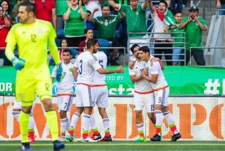 México vence 2 1 Paraguay en su último partido de preparación rumbo a