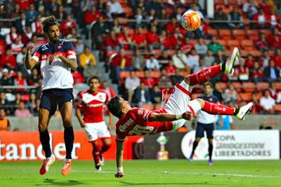 Toluca vence 2-1 a San Lorenzo en la Copa Libertadores 2016