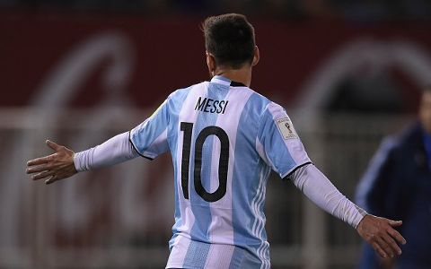 Argentina no puede con Perú al empatar 0-0 y estaría Fuera del Mundial 2018