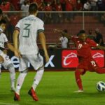 Gol Rolando Blackburn ERROR Memo Ochoa Panamá vs México 1-0